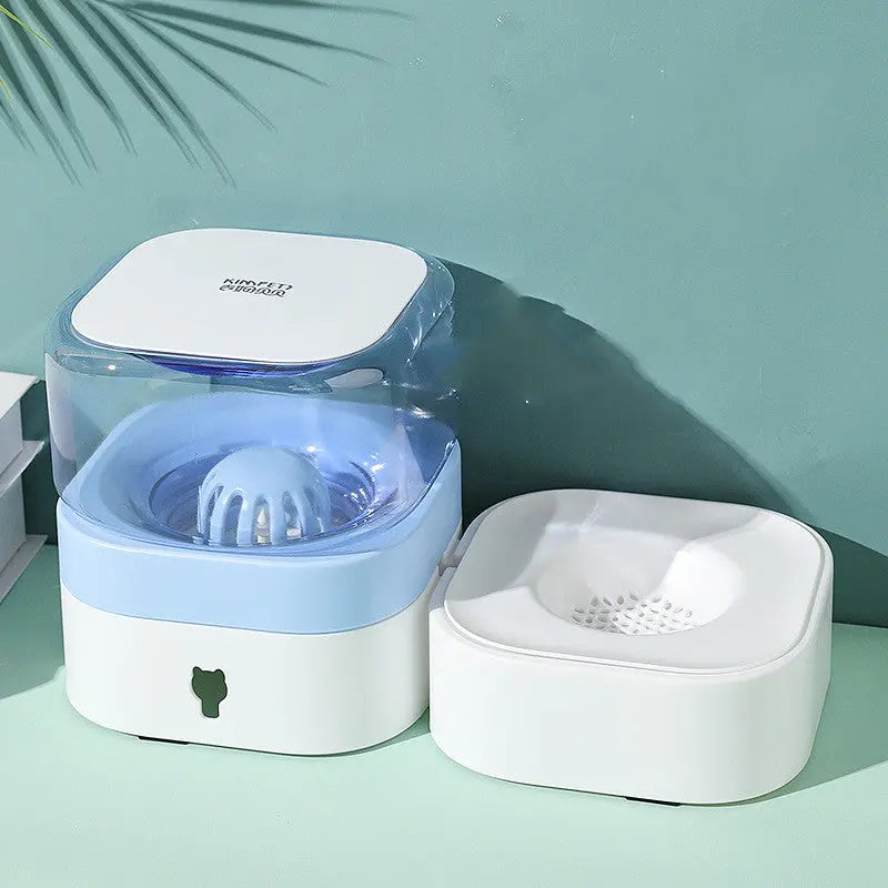 Fontaine à eau pour chat SquareCat avec filtre à charbon